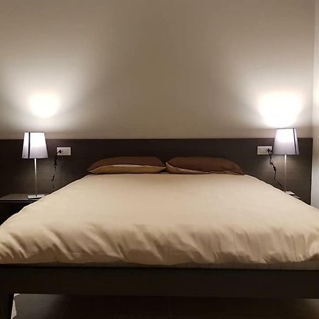 Area 19 Aparthotel กาตันซาโร ภายนอก รูปภาพ